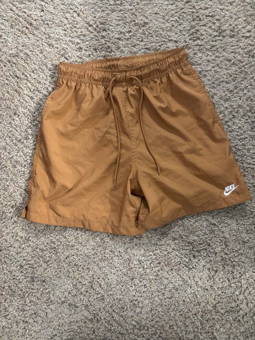 Nike Club Woven Flow Shorts Size S Brown Tan